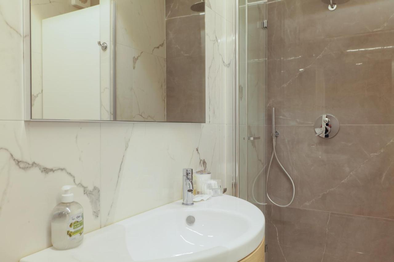 Mila Apartments Cavalcabo Milano Eksteriør billede