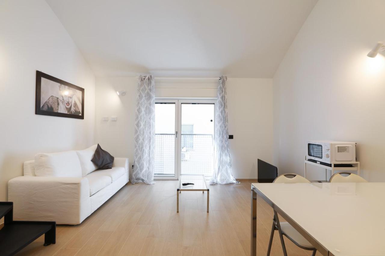 Mila Apartments Cavalcabo Milano Eksteriør billede